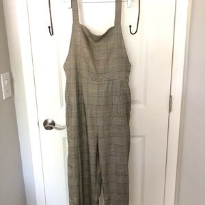 Sadie and sage size M romper Plaid straight leg